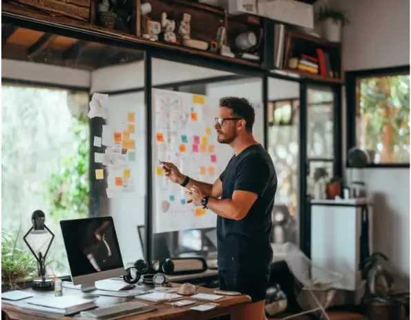 Decentralized Business Model: A Comprehensive Guide for Businesses and Web3 Projects